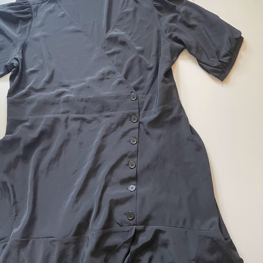 City Chic Black Dress Asymmetrical Button Tiered Ruffle V Neck Salas Wedding S - Picture 4 of 10